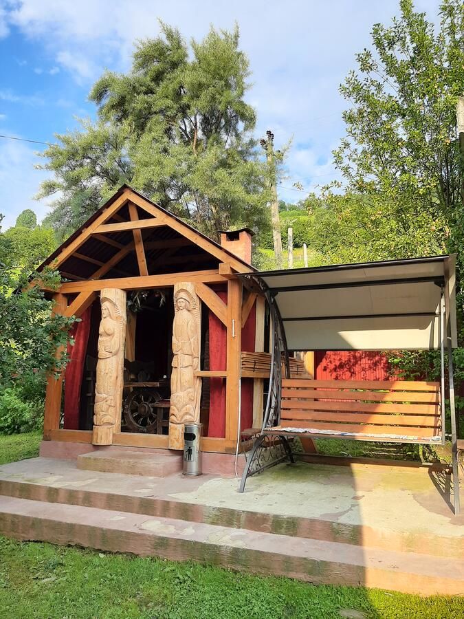 Загородные дома Zatishna Khata Синевир-10